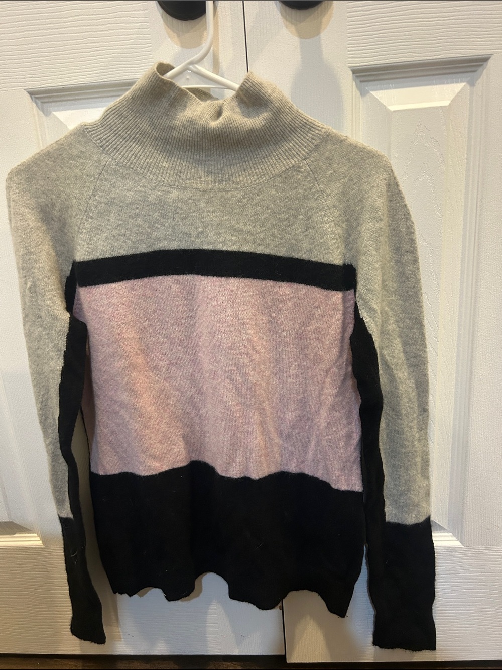 Duffy Cozy Colorblock Cowl Neck Sweater in Gray, Pink & Black